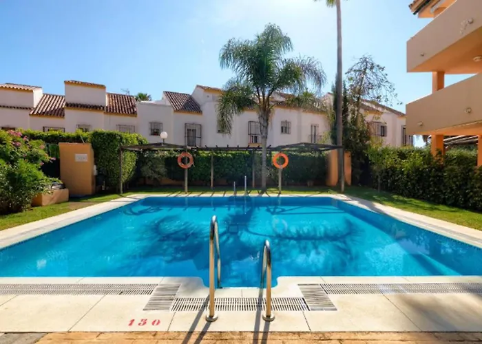Fantastic 80m From The Beach! Marbellac