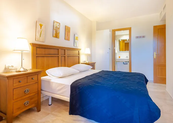 Fantastic 80m From The Beach! Marbellac